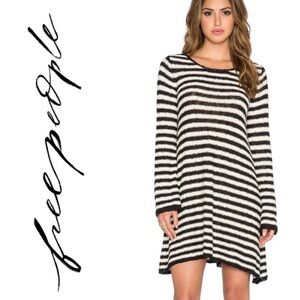 Free People nob textured knit long sleeved midi dress